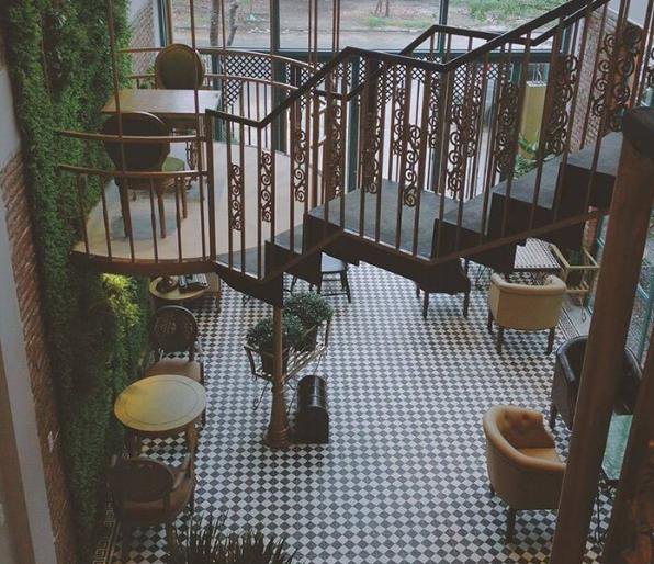 gạch bông lát nền.jpg